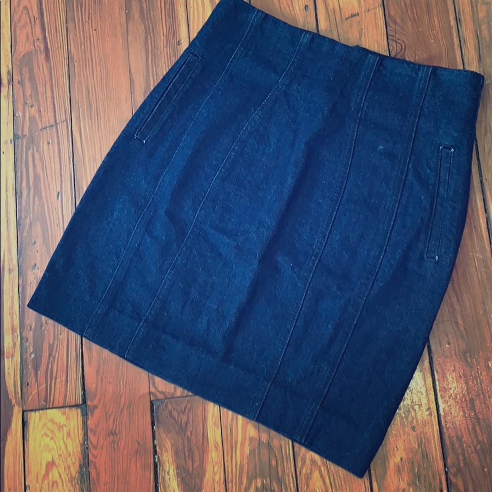 Vintage ASOS jean skirt 🍄